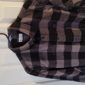 Gap Brand Black and Grey Classic Checkered Flannel Size S